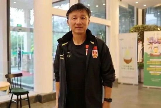 胸大边揉边从后面进去视频