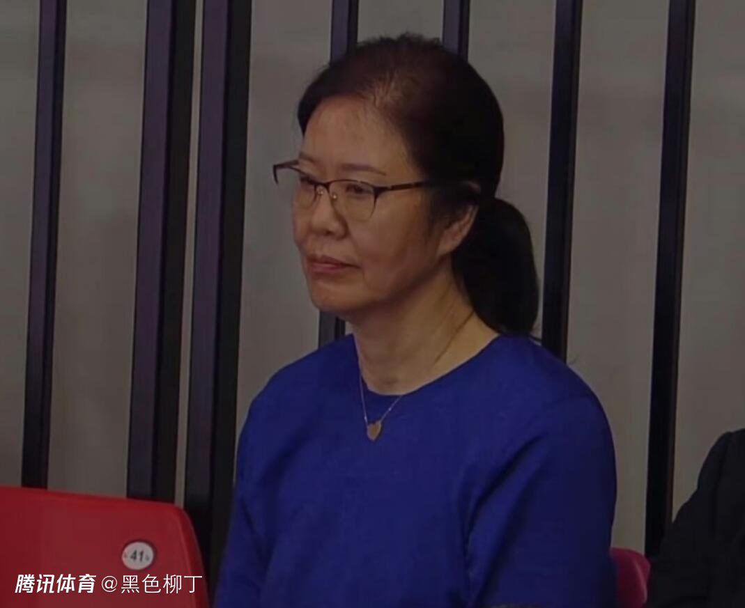 亚洲久久草