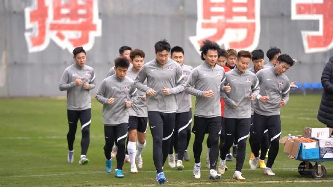 久久亚洲日本不卡一区二区